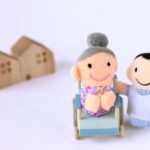 介護付き有料老人ホームとは？後悔しない探し方のポイント